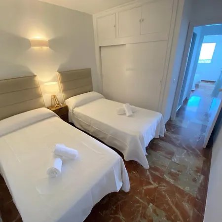 Antillas Ii Front Sea Views Pool Apartment *