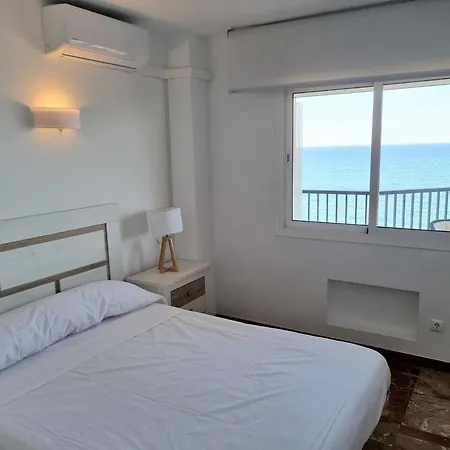 Antillas Ii Front Sea Views Pool * Fuengirola